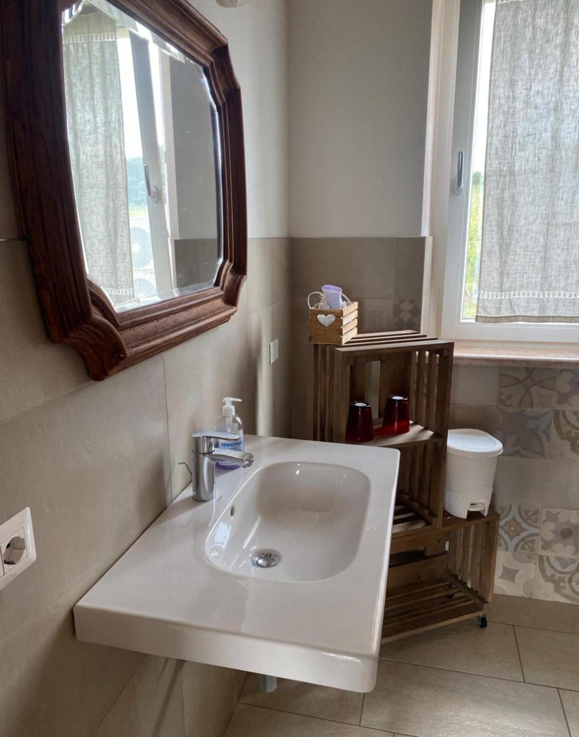 Orchidea Del Garda Rooms & Apartments Пескьера-дель-Гарда Экстерьер фото
